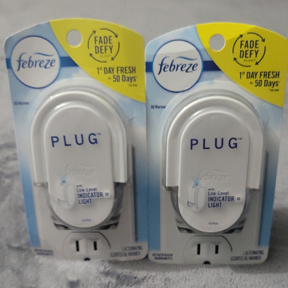Febreze Plug Scented Oil Warmer Bundle Of 2
